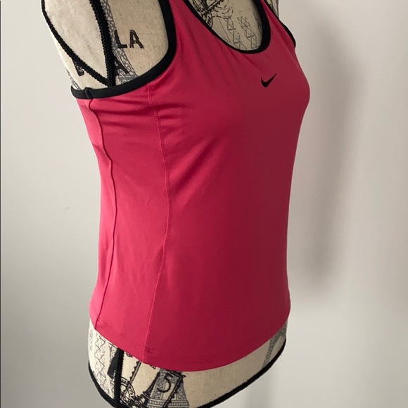 Nike bundle of 2 workout tops - Picture 9 of 11